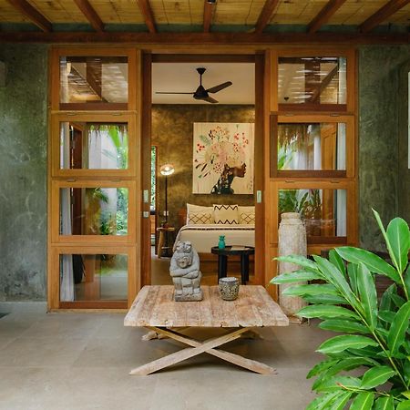 Villa Gaya Ubud エクステリア 写真