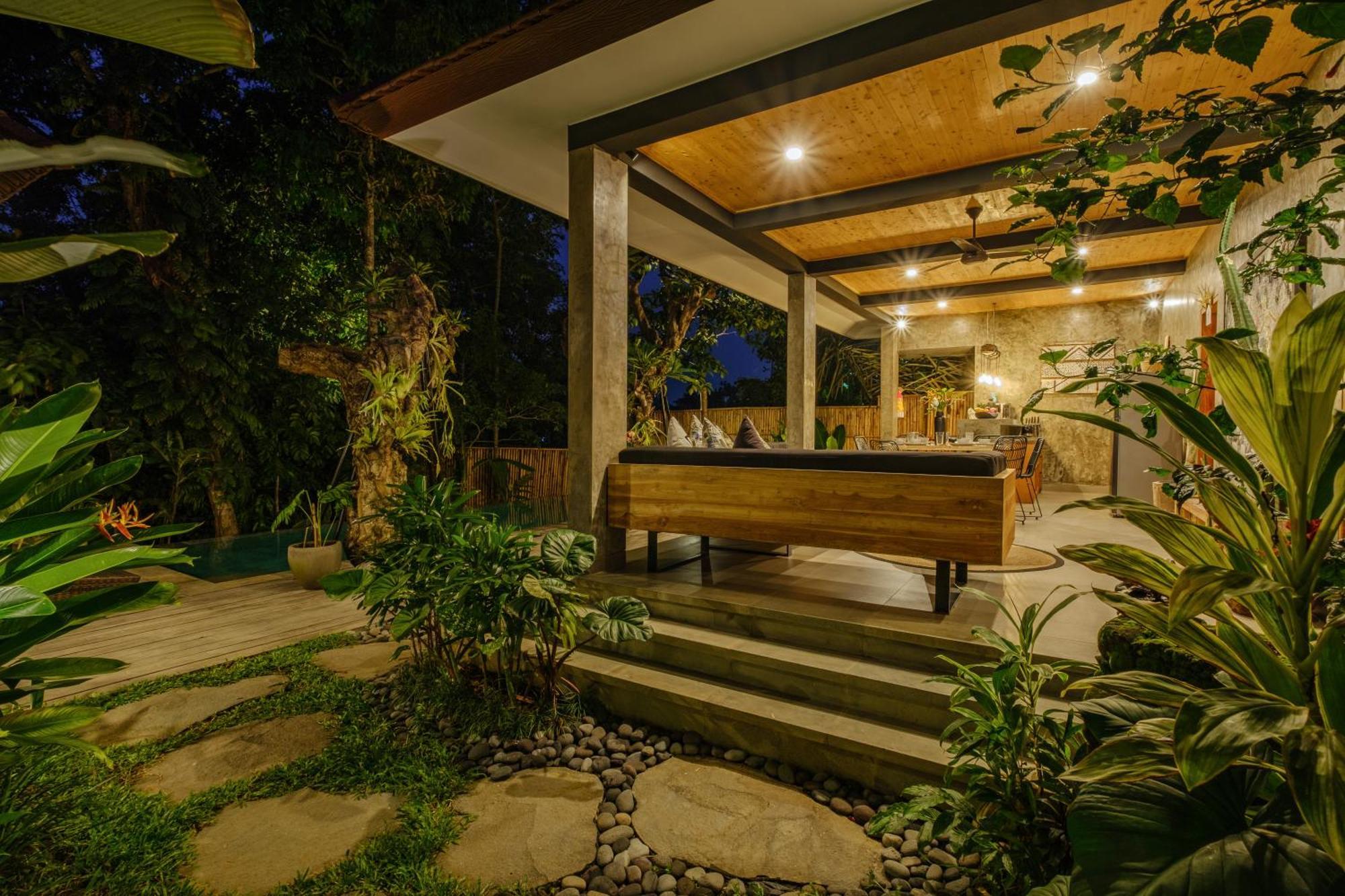 Villa Gaya Ubud エクステリア 写真